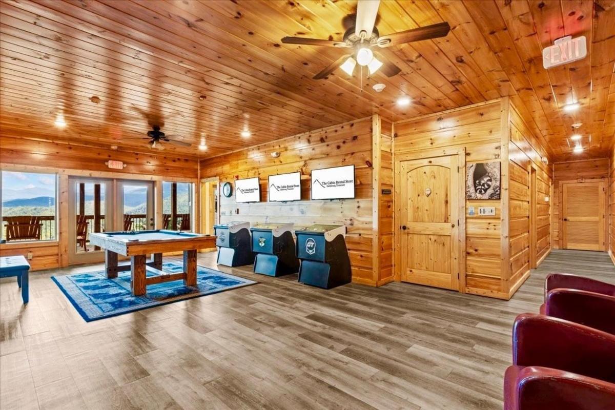 Mansion In The Sky Cabin แกตลิงเบิร์ก ภายนอก รูปภาพ