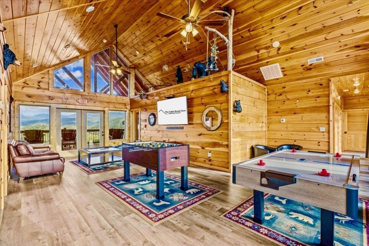 Mansion In The Sky Cabin แกตลิงเบิร์ก ภายนอก รูปภาพ